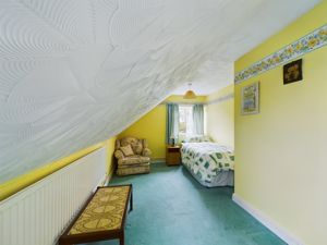 Bedroom- click for photo gallery